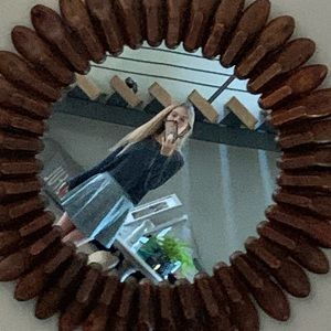 Meet your Posher, Julia